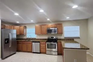 942 Kings Post Rd, Rockledge, FL 32955 - Photo 4