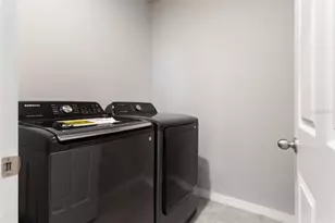 280 Towns Cir, Haines City, FL 33844 - Photo 18