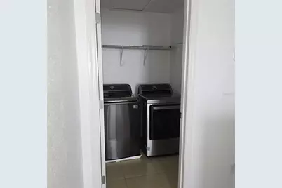 943 Anna Place, Davenport, FL 33837 - Photo 6