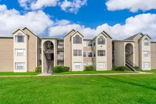 4704 Walden Cir, Orlando, FL 32811 - Photo 2