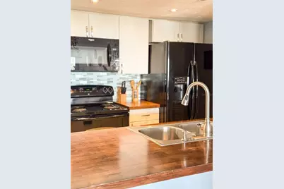 2731 N Poinciana Boulevard #105, Kissimmee, FL 34746 - Photo 14