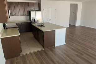 1211 Lone Palm Wy, Saint Cloud, FL 34771 - Photo 2