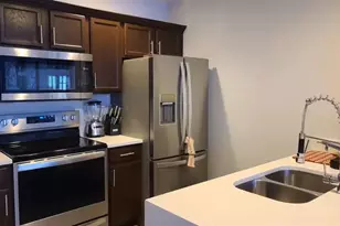 4562 Jona Free Ln, Kissimmee, FL 34746 - Photo 6