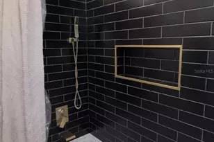 8760 NW 21st St, Sunrise, FL 33322 - Photo 14