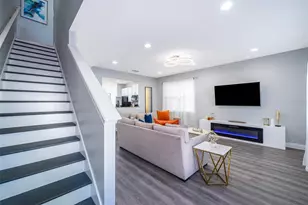 321 Lasso Dr, Kissimmee, FL 34747 - Photo 18