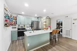 2803 Joleen Dr, Eustis, FL 32726 - Photo 4