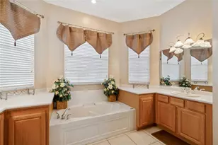 308 Beacon Ave, Kissimmee, FL 34759 - Photo 18