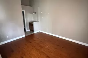 34 Lakepointe Cir, Kissimmee, FL 34743 - Photo 6