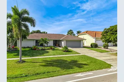620 N Barfield Drive, Marco Island, FL 34145 - Photo 2