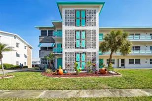 1900 59th Ave N, Saint Petersburg, FL 33714 - Photo 1