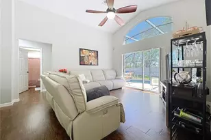 1102 Solana Cir, Davenport, FL 33897 - Photo 12