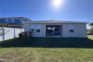 5653 Wood Bridge Pl, Saint Cloud, FL 34771 - Photo 4