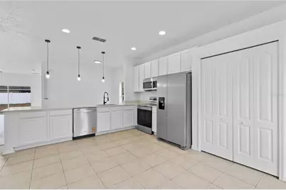 4406 Hidden Meadow Drive, Kissimmee, FL 34746 - Photo 8