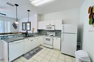 2413 Silver Palm Dr, Kissimmee, FL 34747 - Photo 4