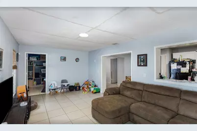 3818 Laso Way, Orlando, FL 32822 - Photo 4