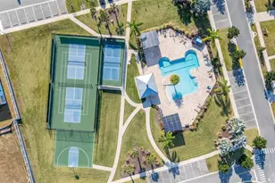 995 Fiesta Key Cir, Lady Lake, FL 32159 - Photo 34