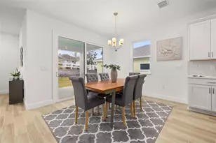 995 Fiesta Key Cir, Lady Lake, FL 32159 - Photo 8