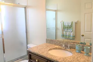 949 Lake Berkley Dr, Kissimmee, FL 34746 - Photo 20