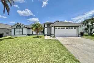 2342 Queenswood Cir, Kissimmee, FL 34743 - Photo 2