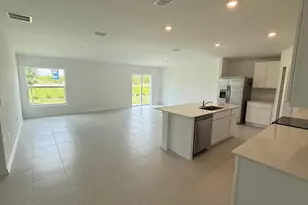 2934 Pennachio Dr, Lake Wales, FL 33853 - Photo 4