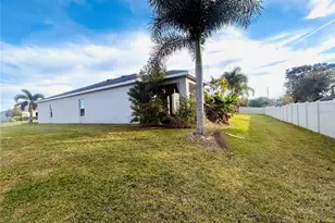 2751 Wadeview Loop, Saint Cloud, FL 34769 - Photo 6