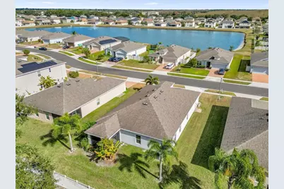 2751 Wadeview Loop, Saint Cloud, FL 34769 - Photo 18