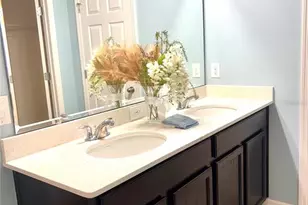 2751 Wadeview Loop, Saint Cloud, FL 34769 - Photo 8