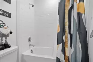 1918 Birnham Wood Bnd, Kissimmee, FL 34746 - Photo 28