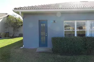 2641 Meadow View Ct, Kissimmee, FL 34746 - Photo 8