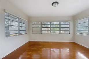 114 E Palm St, Davenport, FL 33837 - Photo 12