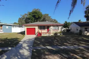 114 E Palm St, Davenport, FL 33837 - Photo 2