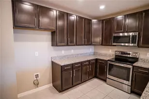 131 Primrose Dr, Davenport, FL 33837 - Photo 8