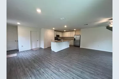 671 Bay Leaf Drive, Poinciana, FL 34759 - Photo 6