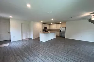 671 Bay Leaf Dr, Poinciana, FL 34759 - Photo 6