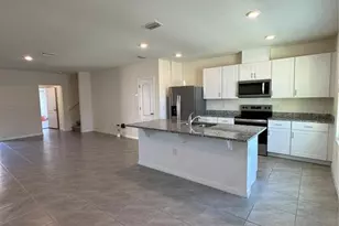 1659 Bitteroot St, Kissimmee, FL 34744 - Photo 2