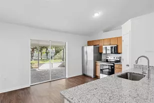 257 Mcclain Dr, Melbourne, FL 32904 - Photo 10