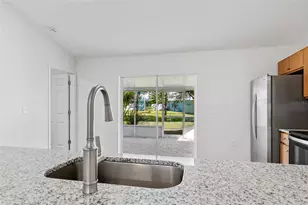 257 Mcclain Dr, Melbourne, FL 32904 - Photo 10