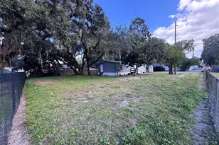 5051 Mapletree Ln, Saint Cloud, FL 34771 - Photo 28