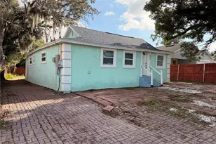 603 N 7th St, Haines City, FL 33844 - Photo 4