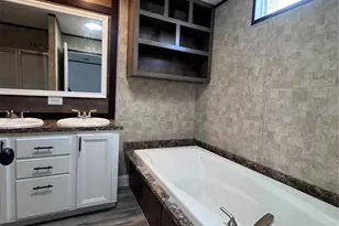 2835 Fletcher Ave, Lakeland, FL 33803 - Photo 18