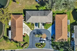 1810 Atrium Dr, Sun City Center, FL 33573 - Photo 38