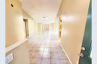 4695 Prairie Point Boulevard, Kissimmee, FL 34746 - Photo 4
