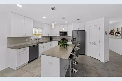 4338 Finch Lane, Kissimmee, FL 34746 - Photo 4