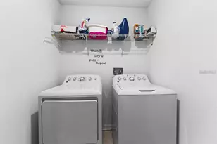 4338 Finch Ln, Kissimmee, FL 34746 - Photo 8