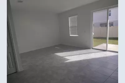2572 Skyline Loop, Kissimmee, FL 34758 - Photo 2