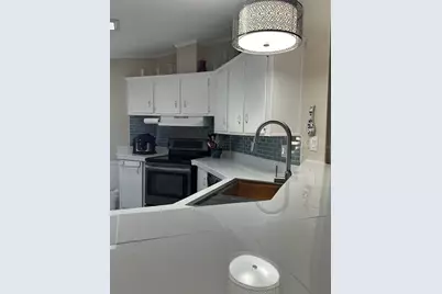 507 Lazy Lake Drive W, Lakeland, FL 33801 - Photo 8
