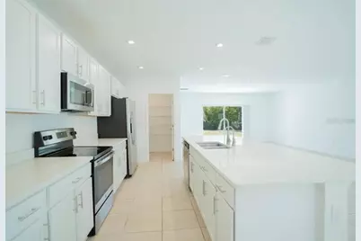 280 Citrine Loop, Kissimmee, FL 34758 - Photo 2