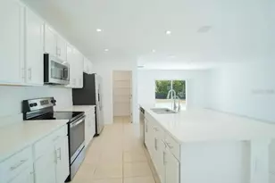 280 Citrine Loop, Kissimmee, FL 34758 - Photo 2