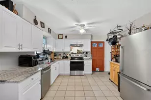 2613 Fowler Ave, Auburndale, FL 33823 - Photo 16