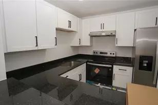 842 Angela Ln, Kissimmee, FL 34741 - Photo 4